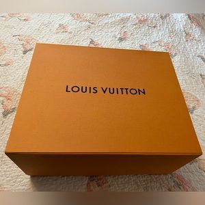 Large Louis Vuitton Gift Box